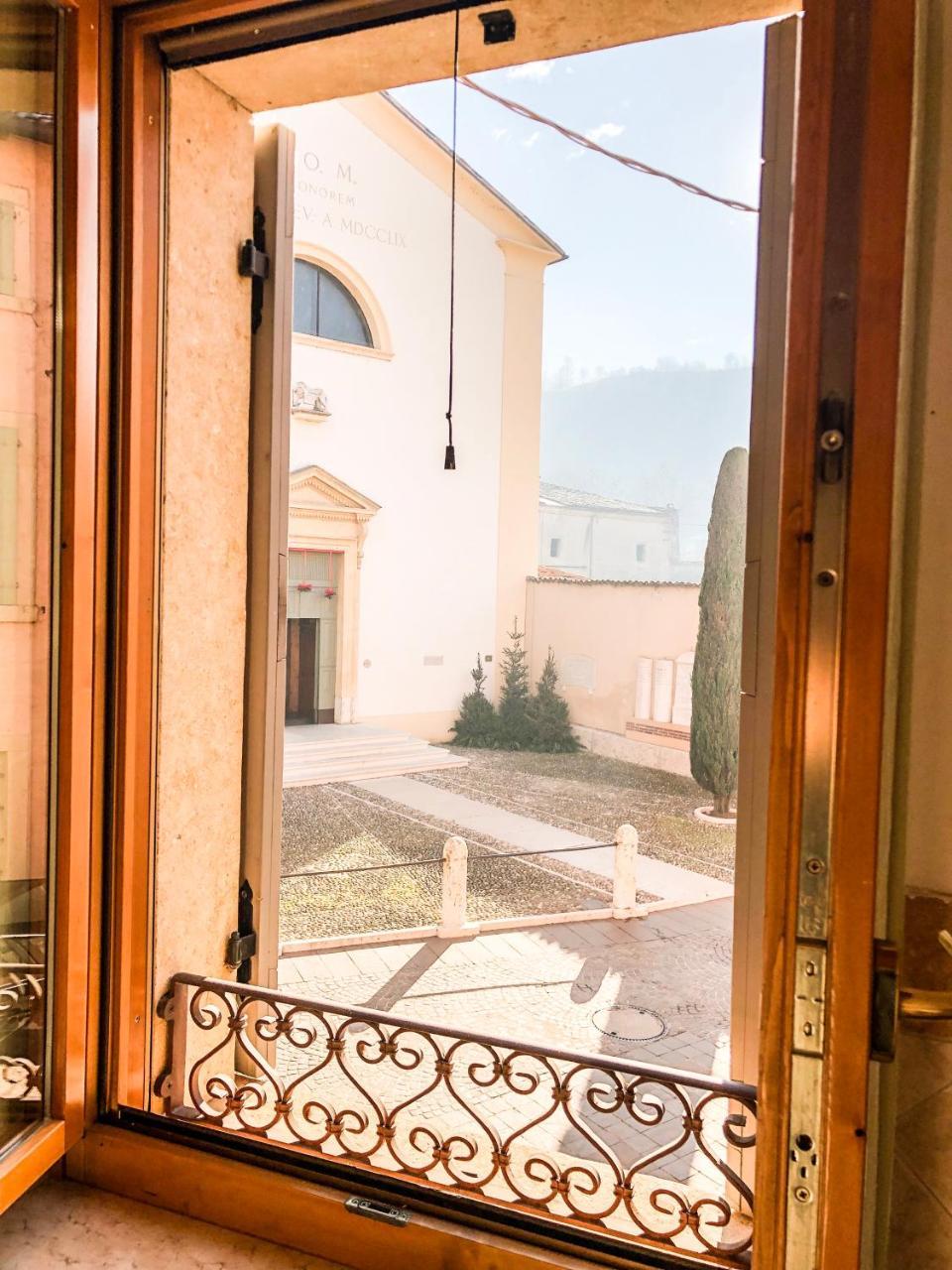 Le Finestre Su Borghetto Hotel วาเลจโจ ซูล มินโช ภายนอก รูปภาพ